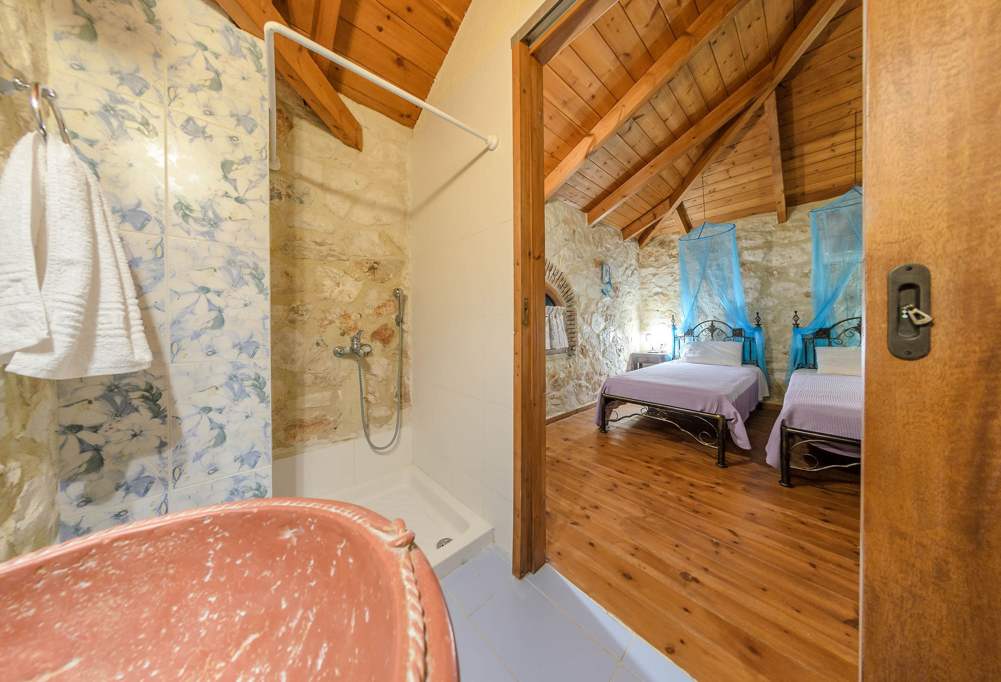 Parys Villas チィリヴィ エクステリア 写真